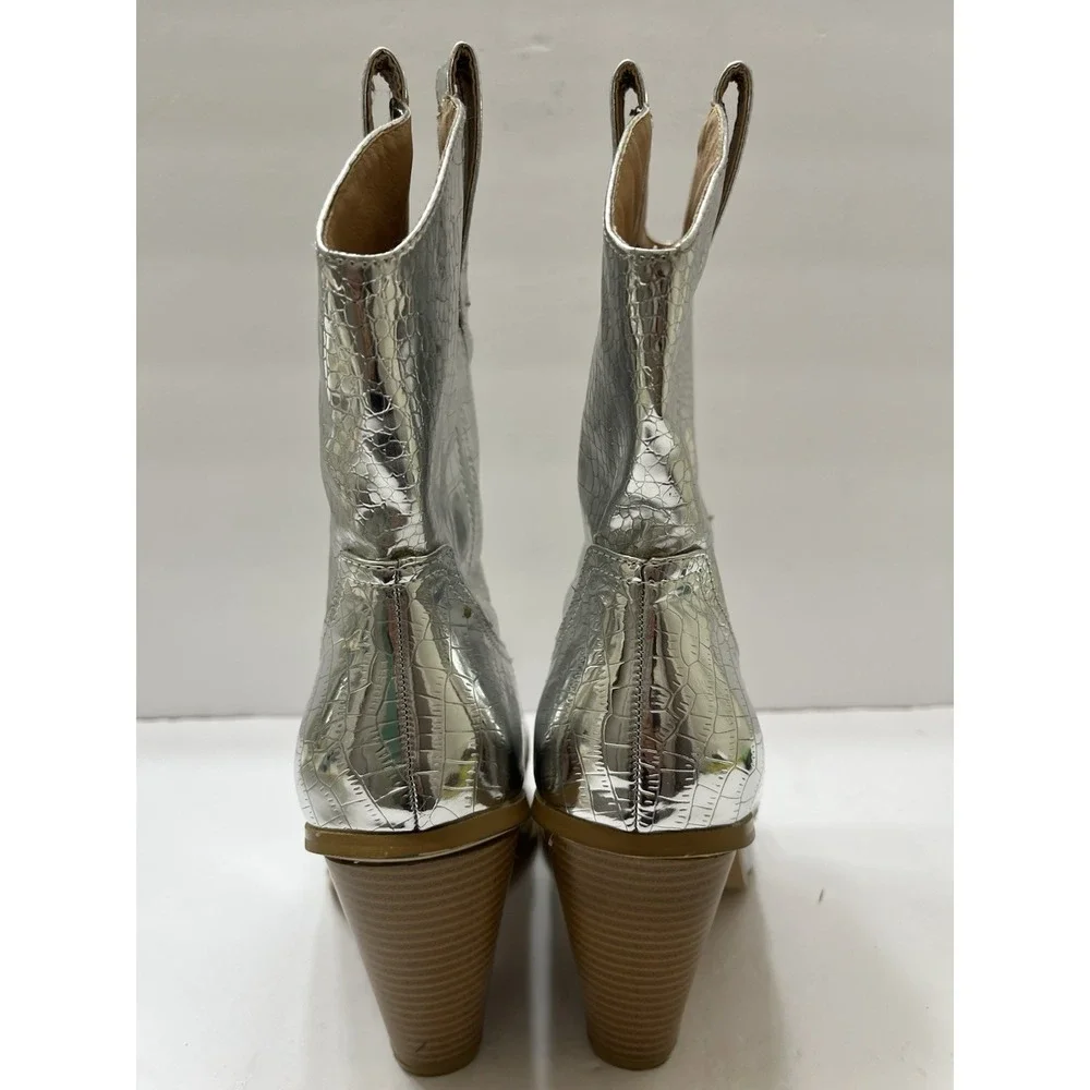 Cape Robin Fever Boots Metallic Silver Croc-Embossed Finish Women's 10M